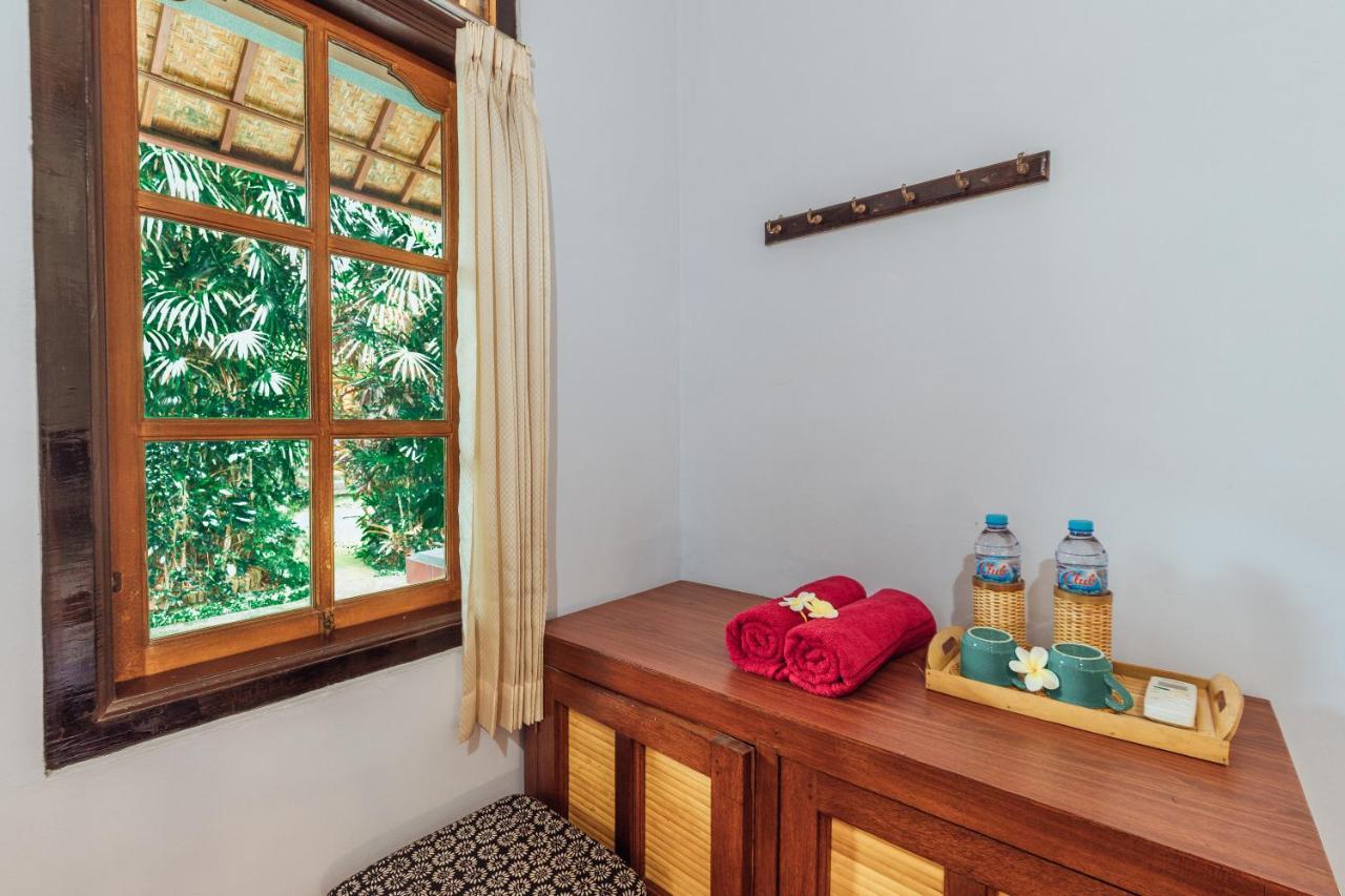 Suastika Lodge ウブド エクステリア 写真
